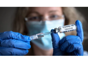 கொரோனா தடுப்பூசி போட்டுக் கொண்டால் என்ன பிரச்சனை வரும்? அதை எப்படி சமாளிப்பது? தெரிஞ்சுகோங்க