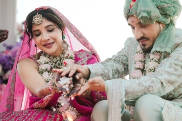 நடிகை சாக்ஷி அகர்வால் திருமணம் முடிந்தது! மாப்பிள்ளை யார் தெரியுமா? வைரல் புகைப்படங்கள்