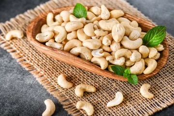 வாரத்திற்கு நான்கு நாள் முந்திரி சாப்பிட்டால் என்ன நடக்கும்? ஏகப்பட்ட அதிசயத்தை காணலாம்