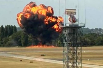 සවුත්එන්ඩ් ගුවන්තොටුපළ අසළ ගුවන් අනතුරකින් සිව්දෙනෙකු ජීවිතක්ෂයට