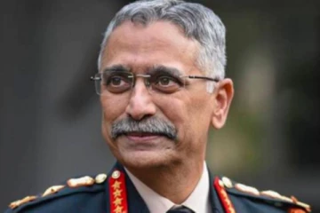 இந்திய முப்படை தளபதிகள் குழுவின் தலைவரானார் நரவானே