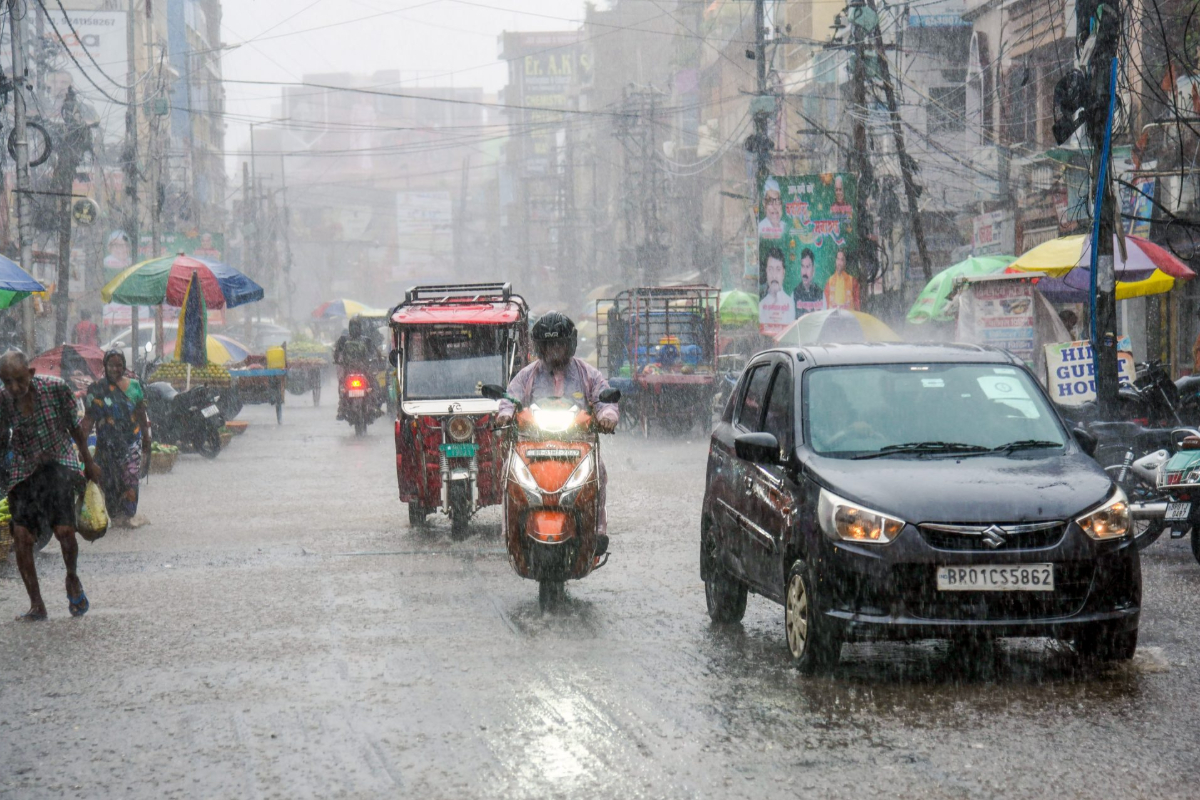 தமிழகத்தில் அடுத்த இரண்டு நாட்களுக்கு மழை பெய்யும்.., எந்தெந்த மாவட்டங்களில்? | Chance Of Rain Today And Tomorrow In Tamil Nadu