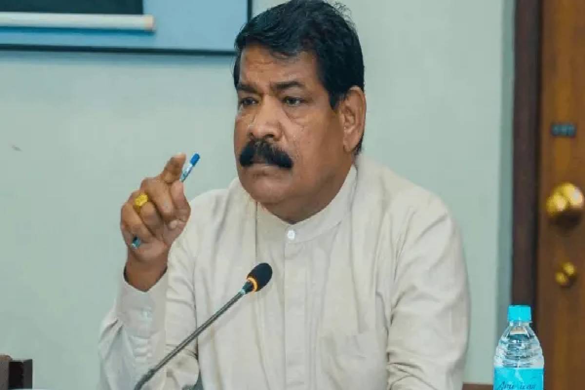 நெடுந்தீவு -யாழ்ப்பாணத்திற்கு புதிய படகுச்சேவை : ஒரே நேரத்தில் 150 பேர் பயணிக்கும் வசதி | 150 Passenger Ferry To Be Deployed On Delft Jaffna