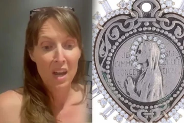 போலி நகைகளை ரூ.6 கோடிக்கு வாங்கிய அமெரிக்க பெண் - நடந்தது என்ன?