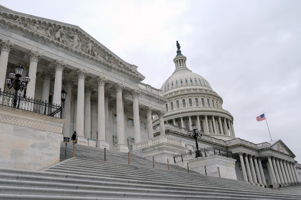 கனடா மீதான வரி விதிப்பிற்கு எதிராக அமெரிக்க பிரதிநிதிகள் சபையில் வாக்களிப்பு | Us House Backs Resolution To End Trumps Tariffs