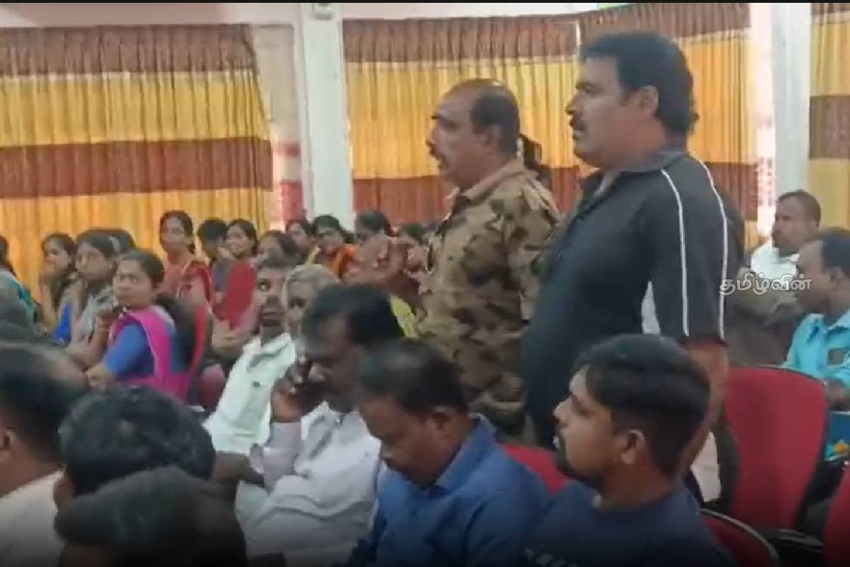 வல்வெட்டித்துறையில் சட்டவிரோத விடுதி: பிரதேச ஒருங்கிணைப்புக் குழுவில் கடும் விவாதம் | Controversy Arises Coordination Committee Meeting