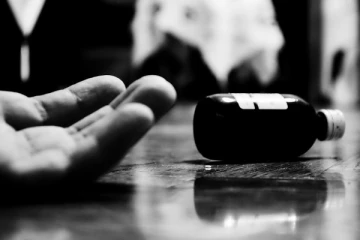 மனைவியை பழிவாங்க 6 வயது மகளை கொன்ற கணவன்