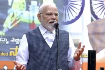 என்னால் கட்டுப்படுத்த முடியவில்லை.. இந்தியா வந்தவுடன் இஸ்ரோ மையத்திற்கு ஓடிய பிரதமர் மோடி!