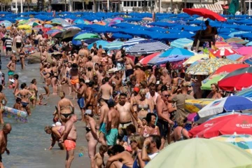 கொளுத்தும் வெப்ப அலையால் 15,700 பேர் பலி - எச்சரிக்கும் வானிலை ஆய்வு மையம்