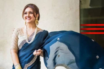 நடிகர் விஜயகுமாரின் கடைக்குட்டி மகள் ஸ்ரீதேவியா இது? இளம் ஹீரோயின்களையும் மிரள வைத்த அழகு!