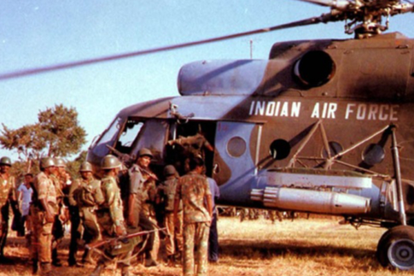 வெனிசுலா பாணியில் இலங்கையில் தரையிறங்கிய இந்திய ராணுவ பிரிவு- நடந்தது என்ன? | Indian Army Operation Pawan In Srilanka Like Us