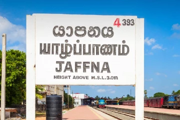 யாழில் விற்பனையின்றி தேங்கியுள்ள எரிபொருட்கள்