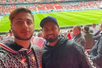 யூரோ கால்பந்து இங்கிலாந்து போட்டிக்கு நேரில் சென்றதால் வந்த வினை! இந்திய கிரிக்கெட் அணி வீரருக்கு கொரோனா