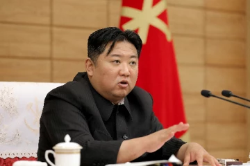 சிரிக்காதே! வடகொரியா அதிபர் போட்ட அதிரடி உத்தரவு!