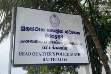 பொலிஸாருக்கு தகவல் வழங்கியோர் மீது 15 பேர் தாக்குதல்