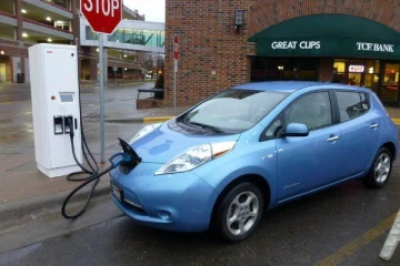 வாகனங்கள் இறக்குமதி தொடர்பில் ஜனாதிபதி விசேட நடவடிக்கை