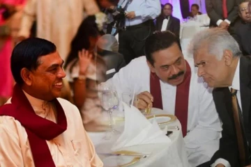 திருமண நிகழ்வில் அரசியல் அறிவிப்பை வெளியிட்ட மகிந்த