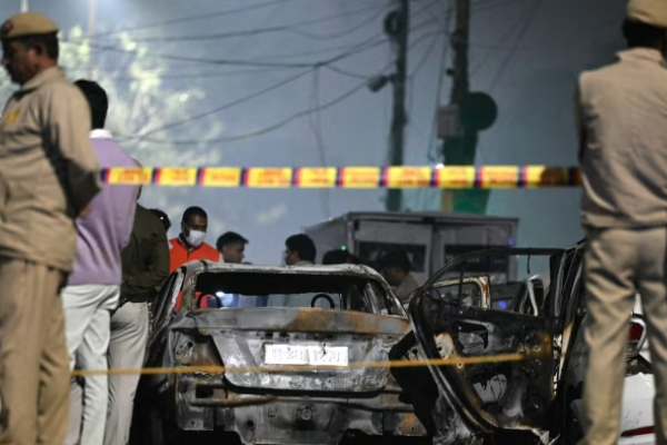 இந்திய தலைநகரை அதிரவைத்த சம்பவம்! இருவர் அதிரடி கைது | Delhi Car Blast Two Suspects Arrested