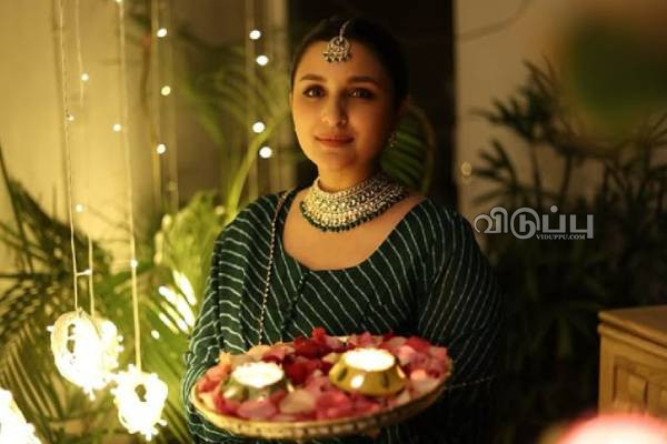 கர்ப்பமாக இருக்கும் செய்தியை அறிவித்த பிரபல பாலிவுட் நடிகை | Bollywood Actress Announced Her Pregnancy