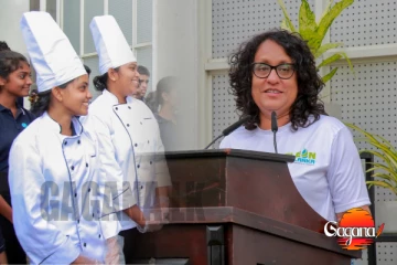 ඉස්සරහට ඉගෙන ගන්න ලැබෙන විෂයක් ගැන අග්‍රාමාත්‍යවරියගෙන් ප්‍රකාශයක් [PHOTOS]