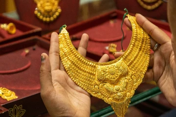 குரு வக்ர நிவர்த்தியால் உயரும் தங்கம் விலை! இந்த 5 ராசிக்காரர்களின் வாழ்விலும் ஏற்பட போகும் திடீர் மாற்றம்