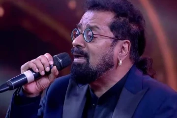 வயதாகி ஆளே அடையாளம் தெரியாமல் மாறிய பாடகர் ஹரிஹரன்! ரசிகர்கள் அதிர்ச்சி