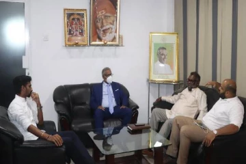 ஜீவன் தொண்டமான் மற்றும் கூட்டமைப்பு எம்.பிக்களுக்கிடையில் சந்திப்பு