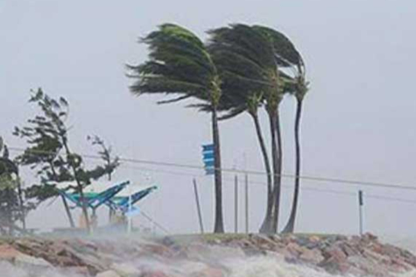 நாட்டின் பல பகுதிகளில் பலத்த காற்று வீசும் அபாயம் | Warning Regarding Strong Winds