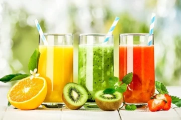 பழ ஜுஸில் சர்க்கரை சேர்ப்பவரா நீங்கள்? இனிமேல் செய்யாதீங்க பாரிய ஆபத்தாம்