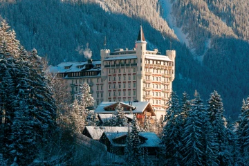 சுவிட்சர்லாந்தில் ரூ.130 கோடி மதிப்பில் சொந்த வீடு., ஆடம்பர வாழ்க்கைக்கு பெயர்பெற்ற இந்திய நடிகை.!