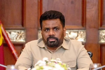 சுங்கத் திணைக்கள அதிகாரிகள் மத்தியில் ஜனாதிபதி சுட்டிக்காட்டிய உண்மை