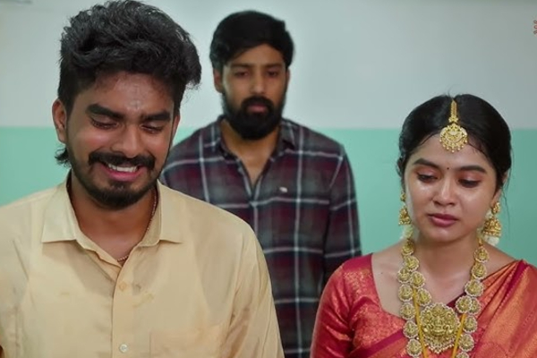 TRP-வில் புதிய உச்சத்தை தொட்ட எதிர்நீச்சல் சீரியல்.. இதுவரை இவ்வளவு ரேட்டிங் வந்ததே இல்லை | Ethirneechal Thodargiradhu Serial Trp Rating