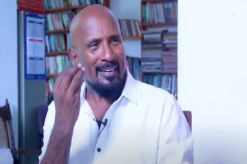 குமார் குணரட்னம் உட்பட 14 பேரை கைது செய்ய தயாராகும் பொலிஸார்