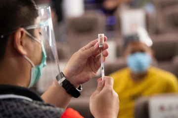 ஜேர்மனியில் 87 முறை கோவிட் தடுப்பூசி போட்டுக்கொண்ட நபர்! தெரியவந்த திடுக்கிடும் தகவல்