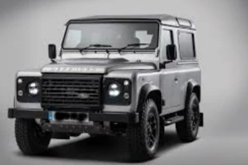 ඩිෆෙන්ඩරයෙන් කොලඹ හෙල්ලූ සුරුපිනියන් අල්ලයි..