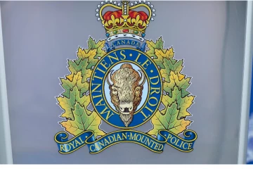 கனடாவில் இடம்பெற்ற விமான விபத்தில் ஒருவர் பலி