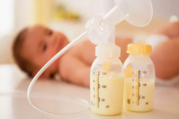 தாய்ப்பால் விற்று சம்பாதிக்கும் பெண் | Mother Of Earns Money Monthly Selling Breast Milk