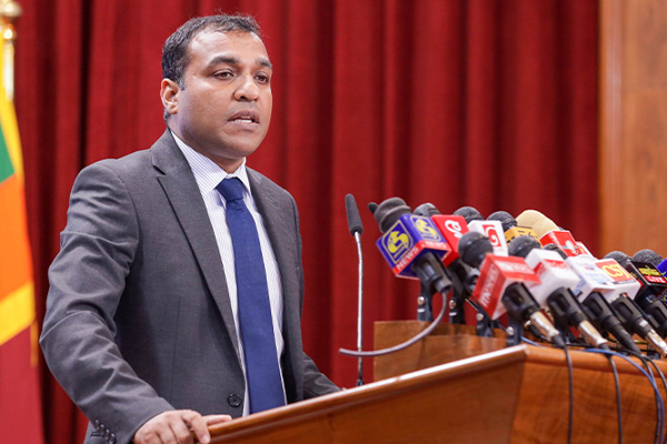 இலங்கையில் எவ்வேளையிலும் இனக்கலவரம் மூளலாமென்ற எச்சரிக்கை! வெடித்த சர்ச்சைக்கு அரசாங்கத்தின் பதில் | Special Notification Regarding National Security