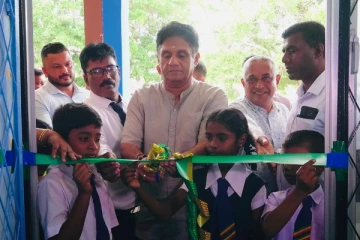 கருங்கண்டல் பாடசாலைக்கான திறன் வகுப்பறை சஜித் பிரேமதாசவினால் திறந்துவைப்பு