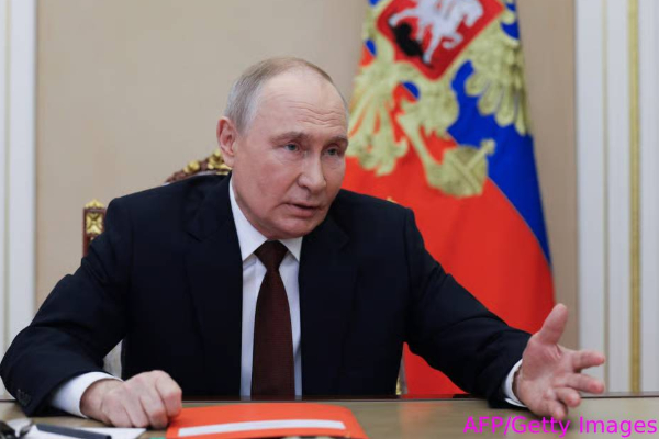 சுவிஸில் ரஷ்யா, உக்ரைன் பிரதிநிதிகள்..முதல் முறையாக ஐரோப்பிய நாட்டில் பேச்சுவார்த்தை | Russia And Ukraine Delegations Arrive In Swiss சுவிஸில் ரஷ்யா, உக்ரைன் பிரதிநிதிகள்..முதல் முறையாக ஐரோப்பிய நாட்டில் பேச்சுவார்த்தை | Russia And Ukraine Delegations Arrive In Swiss