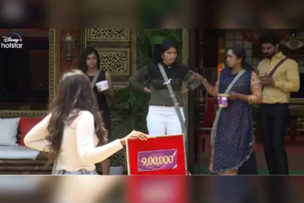 ரூ.15 லட்சத்துடன் பிக்பாஸ் இல்லத்தை விட்டு வெளியேறியது யார் தெரியுமா? | Sruthi Leaves Biggboss Ultimate With Rs 15 Lakh