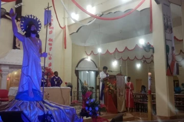 வவுனியாவில் பலத்த பாதுகாப்பிற்கு மத்தியில் விசேட ஆராதனை