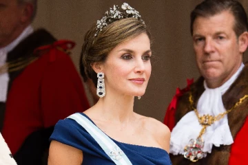 போரில் உக்ரைன் வெற்றி பெற ஸ்பெயின் ராணி பரிசு!