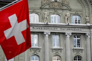 சுவிஸ் உச்சநீதிமன்ற  அறிவிப்பால் நடுக்கத்தில் இந்திய பண முதலைகள்!