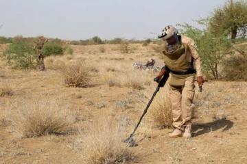 அகதிகள் முகாம்கள் உள்ள பகுதியில் வெடித்த கண்ணிவெடி: 3 குழந்தைகள் பரிதாபமாக உயிரிழப்பு!