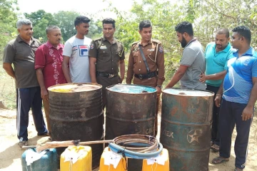 தர்மபுரம் பகுதியில் இரு வேறு குற்றச்செயல்களுடன் மூவர் கைது (Video)