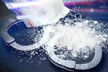 ஐஸ் போதைப் பொருளடன் நால்வர் கைது