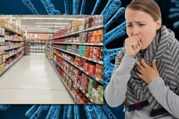 குடிபோதையில் சூப்பர் மார்கெட்டுக்குள்.. இளம்பெண் செய்த காரியம்! தெறித்து ஓடிய மக்கள்