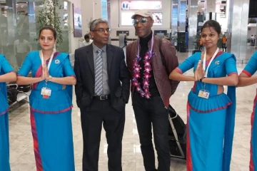 உலகப் புகழ்பெற்ற பாடகர் Aloe Blacc இலங்கையில்....