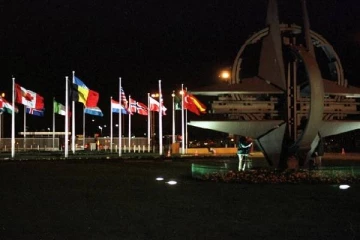 ரஷ்யாவுக்கு வந்த புது தலைவலி..NATO வில் இணைய விரும்பும் முக்கிய நாடுகள்